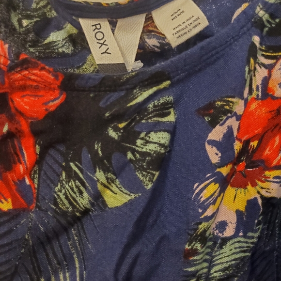 NWT Roxy Floral Dress cover up - Picture 6 of 6